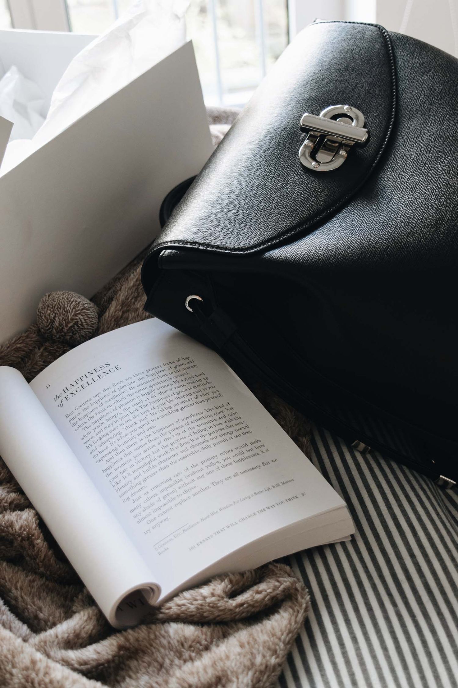 Beautiful Bags - To Travel in Style